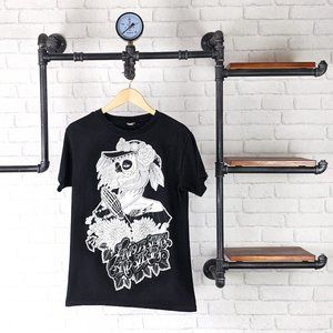 Famous Stars & Straps La Muerte Skull Graphic Tee